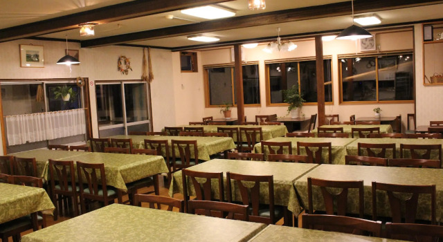 Yamakyuso, Buchen Sie Pension Hotels in Koshinetsu mit Parkplatz, Parkplätze