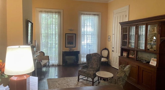 Fairchild House Bed & Breakfast, Забронировать Отель Отели Нового Орлеана 3 звезды, рядом с Brevard-Clapp House, 3*