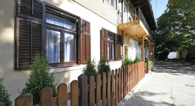 Apartment Prilaz, Забронировать Апартаменты/квартира Donji Grad Загреб, рядом с Strossmayer Promenade