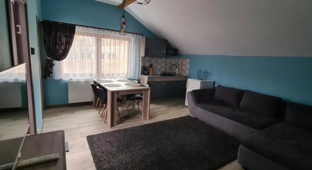 Comfort Home Apartment 3, Rezervovat Apartmán Hotely v Hunedoara s parkováním, Parkování