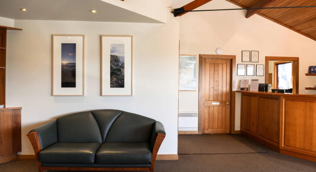 Cradle Mountain Wilderness Village, Prenota Hotel Cradle Mountain Tasmania