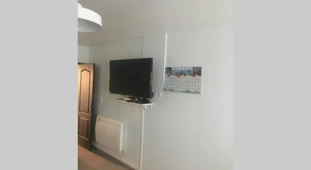 Appartement entier refait à neuf pour court séjour, Забронировать Апартаменты/квартира Рубе О-де-Франс, рядом с French National Academy for Youth Protection and Juvenile Justice