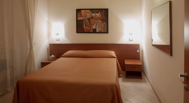 Rental in Rome 2000, Забронировать Отель Рим Лацио, рядом с Вокзал Термини