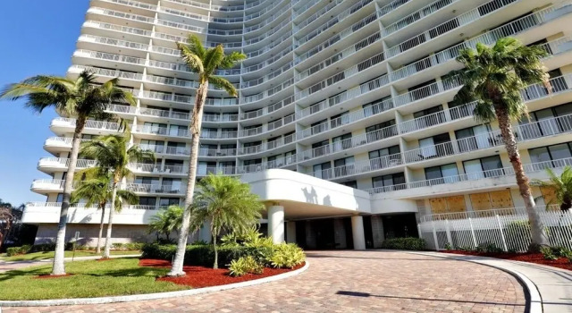 South Seas 4, 1804 Marco Island Vacation Rental  2 Bedroom Condo by RedAwning, Забронировать Апартаменты/квартира Марко-Айленд штат Флорида