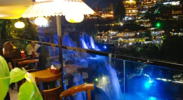 Furong Town Twelve City Waterfall Shangxianfu Building Inn (Furong Town Waterfall Branch), Book Hotel Xiangxi Hunan