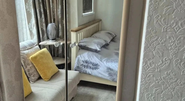 Apartment Sleeps 2- Wifi, Near Beach &pet Friendly, Varaa Huoneisto Asunnot kohteessa Merseyside, Huoneisto