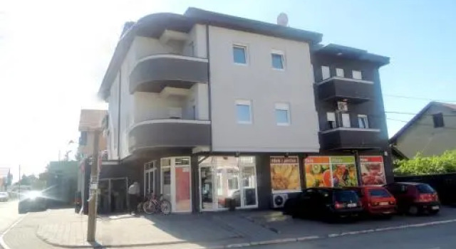 Lux Apartmani, Buchen Sie Hotel Kladovo 