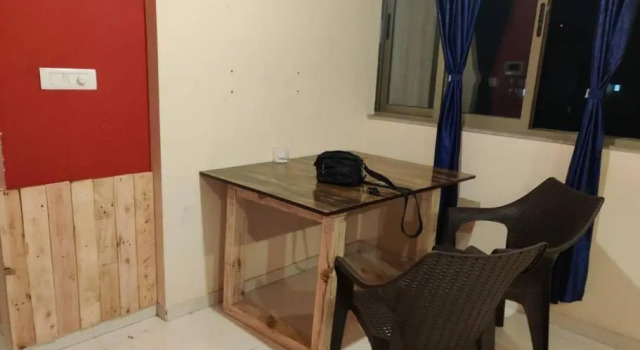 Spacious 1BHK @Thane, Free Wi-Fi, Free Parking.