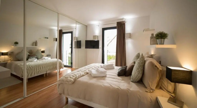 La Grange Emnitan - Maison de ville moderne pour 12p Fêtes interdites, Prenota Hotel Hotel a Alvernia con parcheggio, Parcheggio