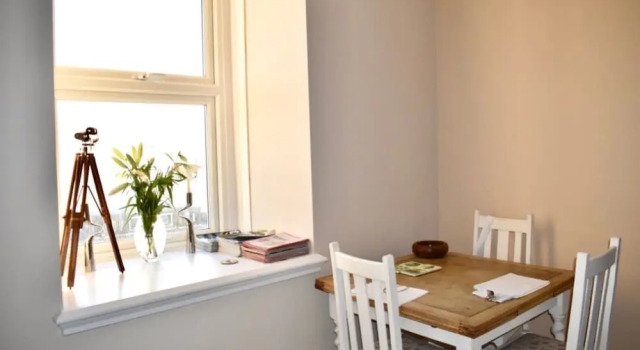 Spacious 2 Bedroom With Sea Views, Забронировать Апартаменты/квартира Апартаменты Исторического графства Суссекса, Апартаменты/квартира