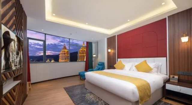 Люкс XiShuang Banna Yue Ying Fu Xing Hotel
