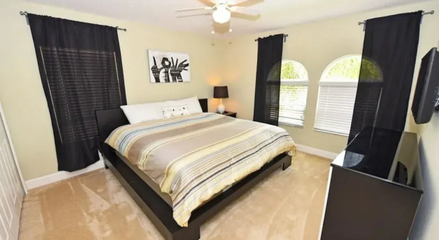 394 Watersong House 6 Bedroom by Florida Star
