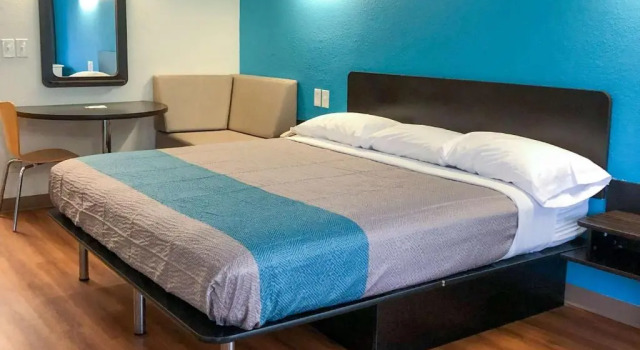 Двухместный номер Standard Motel 6-Daytona Beach, FL - Speedway
