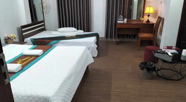 Четырёхместный номер Standard Huong Villa Hotel HN - by BAY LUXURY