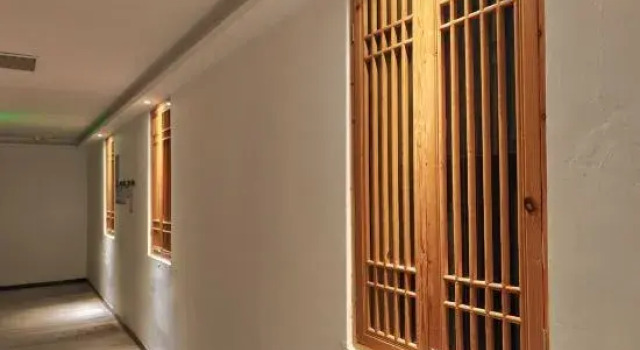 Xiantao BoNingYiShu hotel, Rezerwuj Hotel Xiantao Hubei