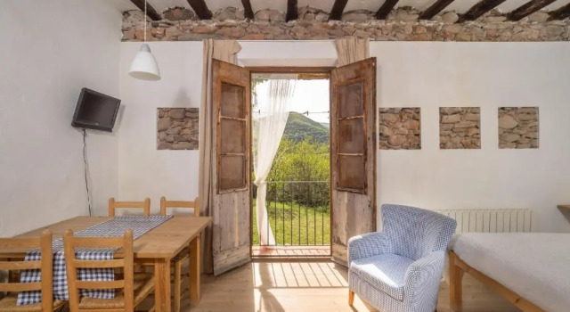 Casa Rural Mas Garganta, Prenota Hotel La Vall d'en Bas 