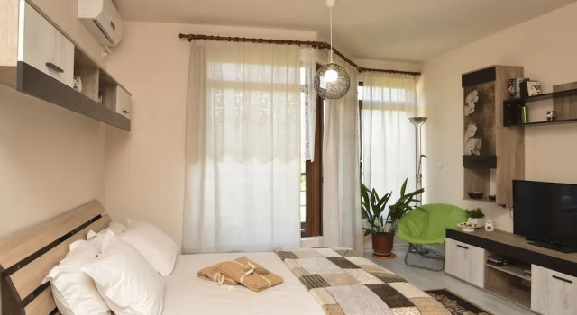 Люкс Deluxe с балконом Apartments Plovdiv