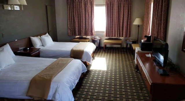 Travelodge by Wyndham Evanston, Забронировать Отель Эванстон Вайоминг