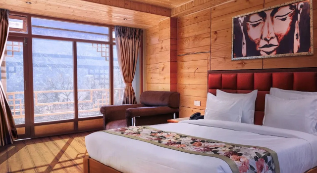 Двухместный номер Premium с балконом и с видом на горы Valmere Bayul Shangri-La Resort