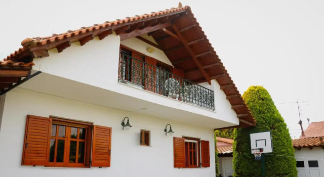 Renaissance Holidays Villa