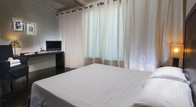 Двухместный номер Standard Hotel Carducci 76