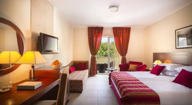 Номер Standard с балконом Valamar Villa Adria