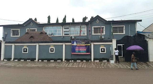 De Emmy’s Hotel, Đặt Khách sạn Lagos Lagos State