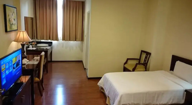 Номер Superior Camelot Inn
