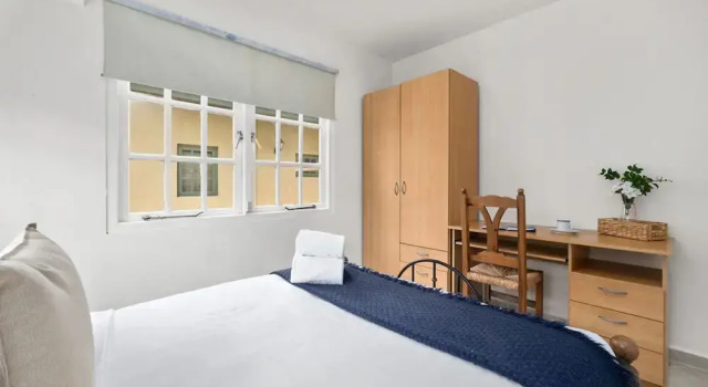 3BR Town Home in Gated Community Palm Beach, Đặt Biệt thự Nhà tranh ở Palm Beach., Nhà tranh