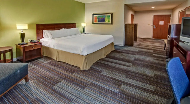 Номер Standard Holiday Inn Express & Suites Cookeville by IHG
