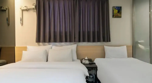 M&Lucky Hotel