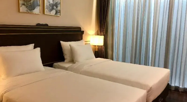 Номер Standard Hotel du Monde Art