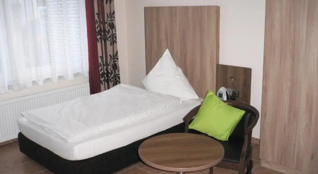 Номер Standard Hotel Hubertus Hamacher