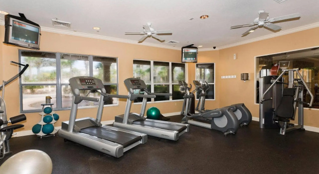 Windsor Hills by Select Vacation Villas, Забронировать Отель Бизнес-отели Фор Корнерз, рядом с Площадка для мини-гольфа Bonanza Golf &amp; Gifts, 4* 5*