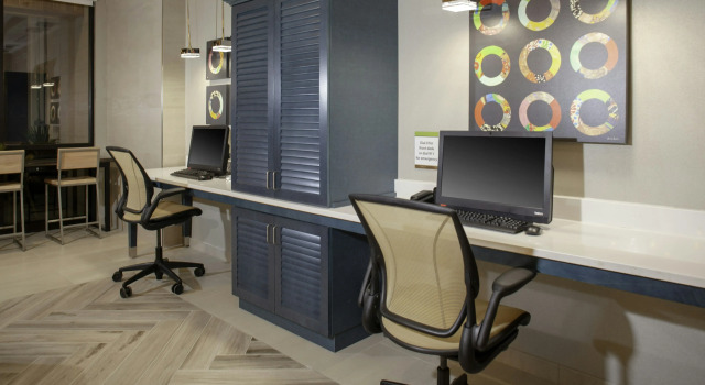 Home2 Suites by Hilton Bloomington, Забронировать Отель Отели Блумингтон с бассейном, рядом с Cook Family Health Center, Бассейн