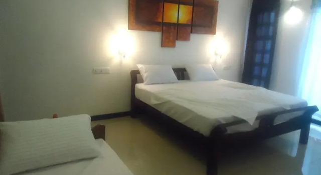 Hotel Pyramide Inn