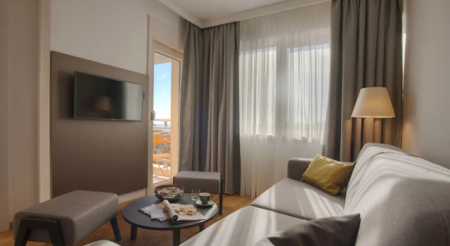 Номер Deluxe Fontana Hotel & Gastronomy