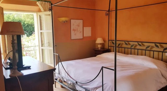 Номер Standard MAS DES FIGUES - très calme - Certifié Biologique - Parc Naturel Ecologique - Piscine 12x6 - brunch paysan méditerranéen cuisine maison - huile dolive - Agritourisme - Alpilles - Saint Rémy de Provence- 30 avril au 27 septembre 2026