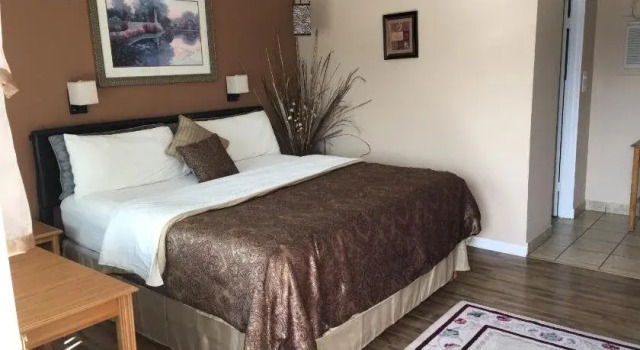 Columbine Motel
