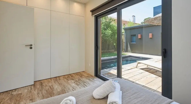 Villa-Oasis, Забронировать Отель Отели Кашкайш 3 звезды, рядом с Культурный центр Кашкайша, 3*
