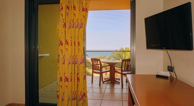 Семейный номер Standard с балконом SBH Club Paraiso Playa