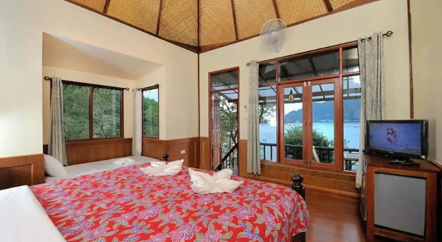 Sunwaree Phi Phi Resort, Foglalás Üdülőközpont Ko Phi Phi Don Krabi, közelében Nui Beach