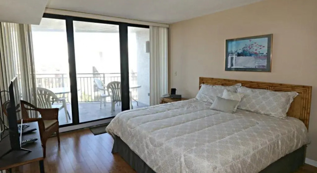 Anastasia 614, Rezerwuj Hotel Hotele w Saint Augustine Area z parkingiem, Parking