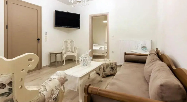 Hersonissos Modern One Bedroom Apartment Beachside