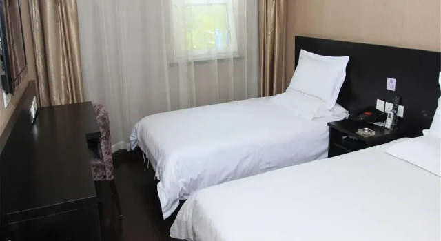 Aike Juzi Hotel Taiyuan Xinjian Road, Rezerwuj Hotel Yingze Taiyuan