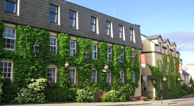 Jackson's Hotel & Leisure Club, Rezervați Hotel Ballybofey 