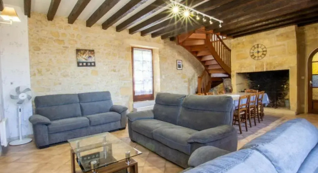 Gîte Domme, 5 pièces, 8 personnes - FR-1-616-23, Rezerwuj Hotel Domme Dodogne Valley