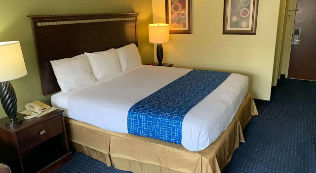 Двухместный номер Standard Travelodge by Wyndham Odessa