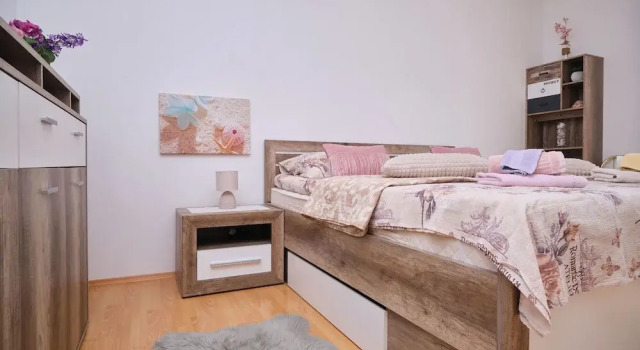 Seaview Apartment Kia by Litto, Rezerwuj Apartament Hotele w Split Region z parkingiem, Parking
