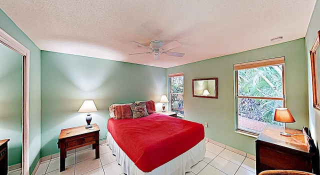 Tropical Gem on Water - 3 Br Home, Book Feriehus Villaer i Cape Haze, Villa